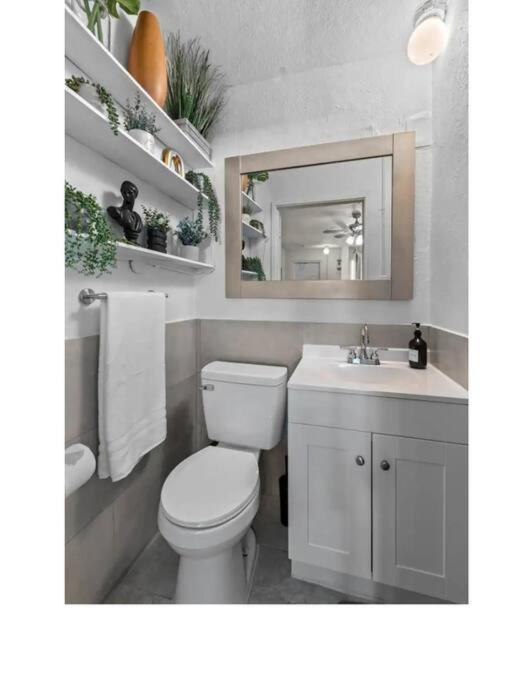 Inviting Oasis - Cozy, Spotless, And Comfortable Room Pahokee Exterior foto